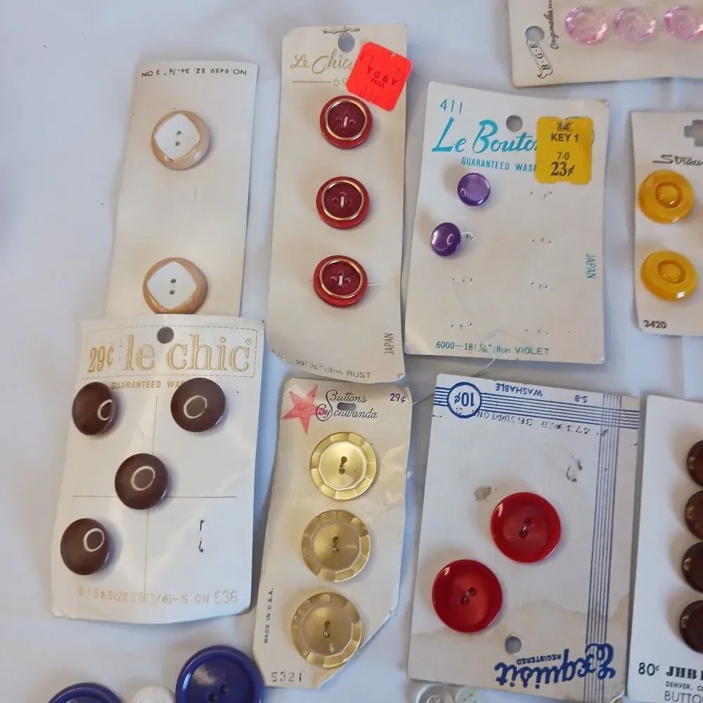 Vintage Buttons Mixed Lot New & Used Mother of Pearl Metal Leather Plastic